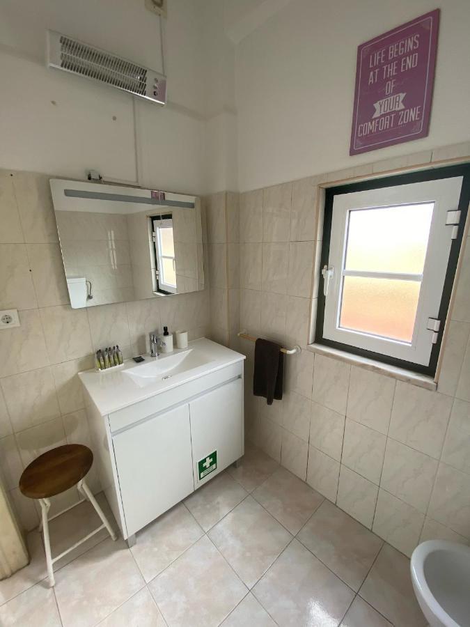 Pedro Surf Shelter Apartment Lisabona Exterior foto